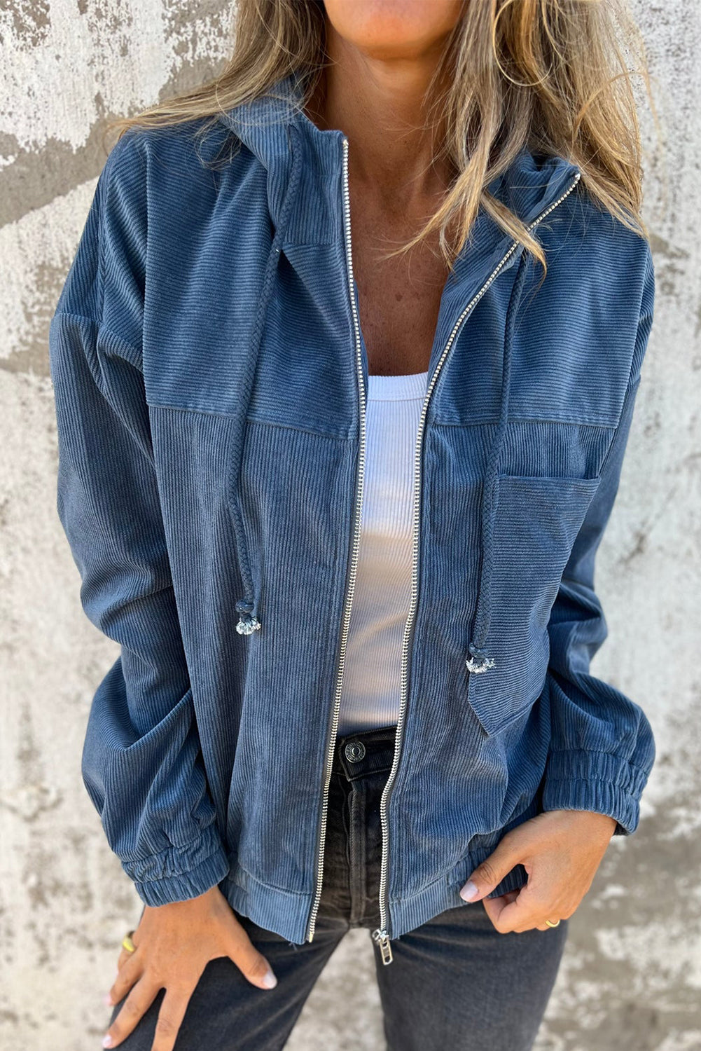 Teal Kapuzenjacke mit verstellbarem Kordelzug und Zip-Verschluss