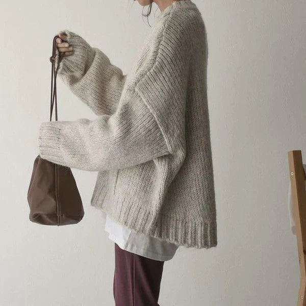 Bequemer Oversized-Pullover mit nützlicher Tasche