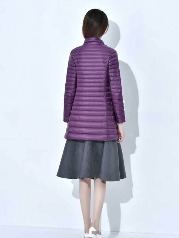 Individuell Angepasste Leichte Daunenjacke für Damen