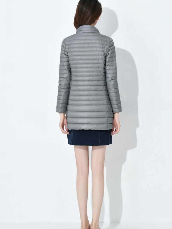 Individuell Angepasste Leichte Daunenjacke für Damen