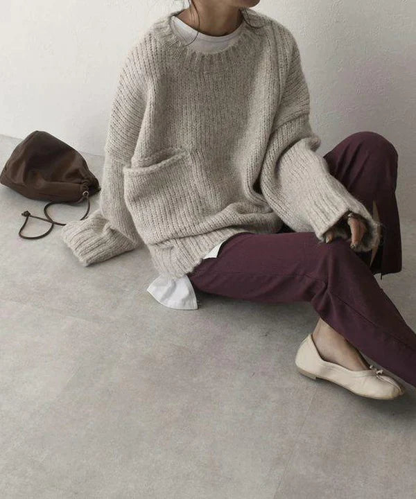 Bequemer Oversized-Pullover mit nützlicher Tasche