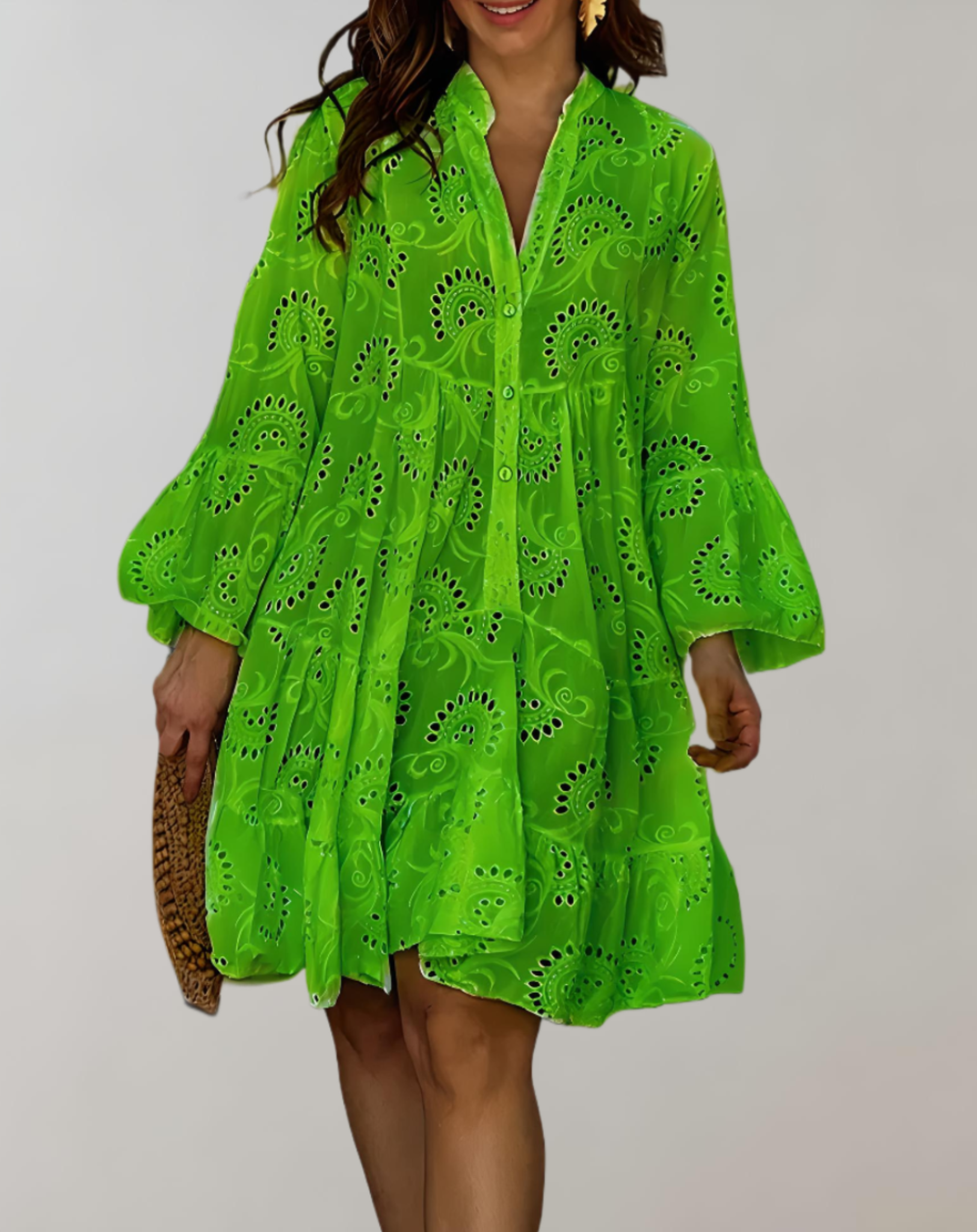 Elegantes V-Ausschnitt-Kleid mit bestickten Glockenärmeln für entspannten Komfort