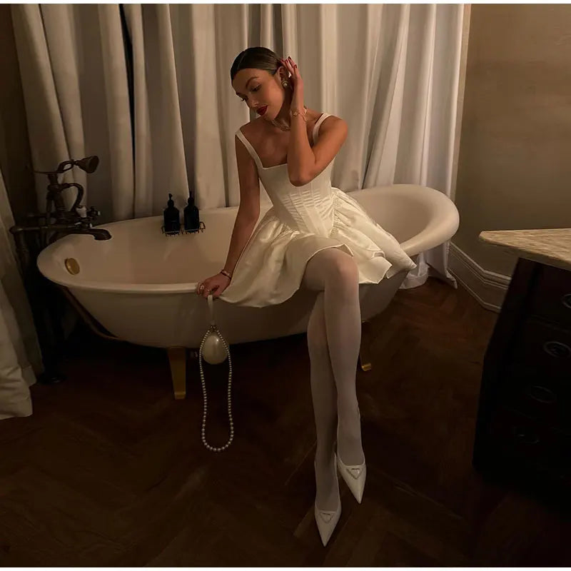 Korsett-inspiriertes strukturiertes Kleidungsstück