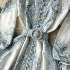 Tailliertes A-Linien-Kleid mit Blumenmuster