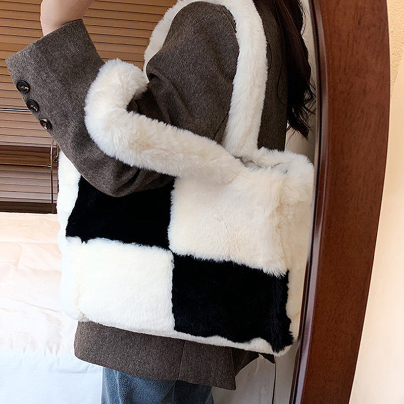 Dante Plüsch-Handtasche | Elegantes Winter-Accessoire für Damen